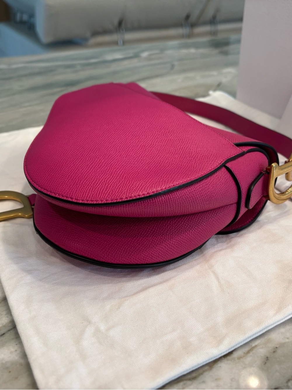Dior Saddle Bag in Fuschia pink with Gold D Charm - Picture 4 of 7